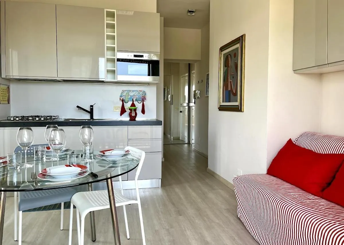 Villa Marina Di Pietrasanta With Private Pool 200M From The Beach Apartment