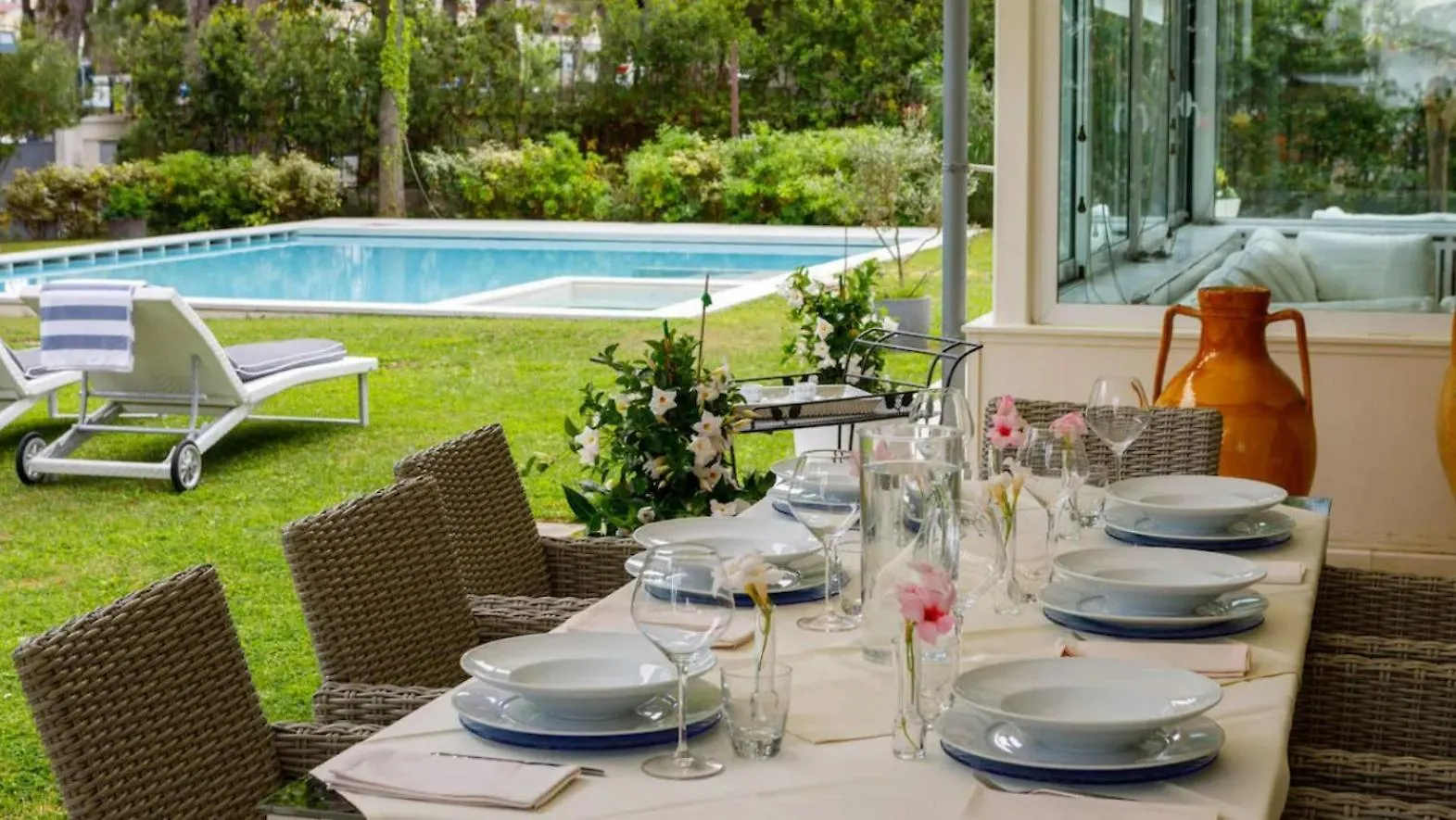 Apartment Villa Marina Di Pietrasanta With Private Pool 200M From The Beach Italy