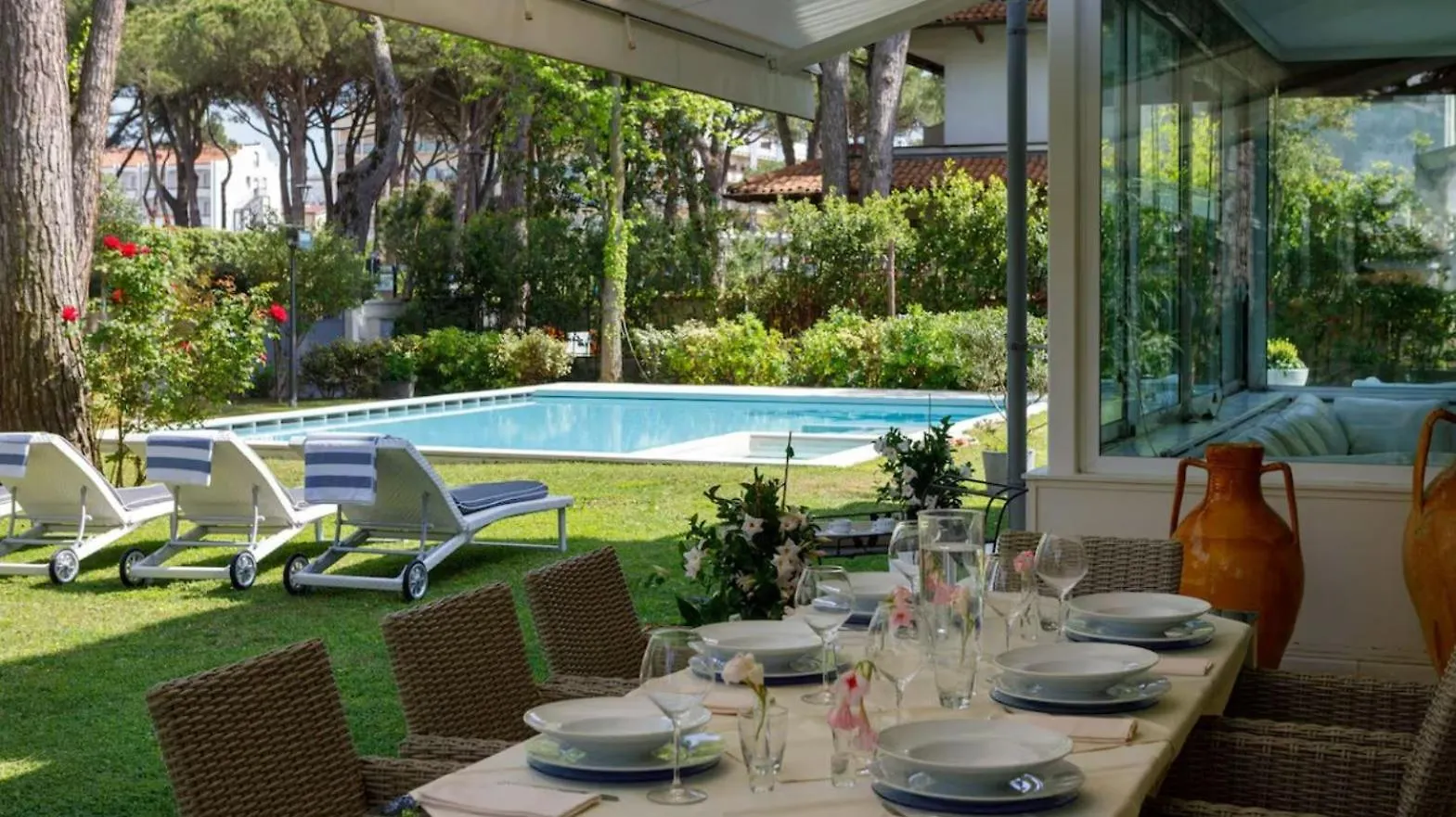 Villa Marina Di Pietrasanta With Private Pool 200M From The Beach Italy