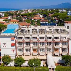 Nuova Sabrina Marina di Pietrasanta